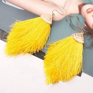 ✨ NWT Hammered Gold & Silk Bohemian Tassel Earrings ✨Hand Crafted ✨Artisan✨